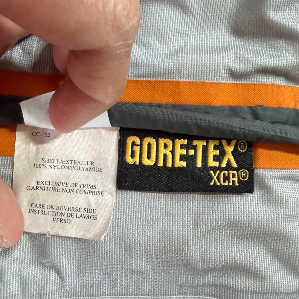 SOLD | Marmot Men’s Gore-Tex XCR Lightweight Shell Jacket Full Zip Outdoor M - Picture 9 of 16